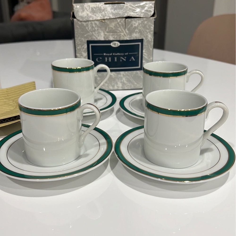 Vintage R. H. Macy Royal Gallery 4-Demitasse Espresso Cup Saucer Japan Set 1994
